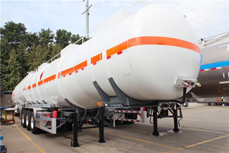 Stainless Tanker Trailer | Tank Trailler Staniless Steel 304 the Thickness 4 mm and 32000 L 3 Axles