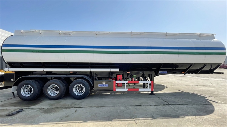 Crude Oil Tanker Trailer for Sale | Palm Oil Tanker Price - TITAN VEHICLE